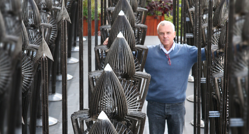 Avec le Bougeoir trois branches, Sylvain Subervie ne sculpte pas le